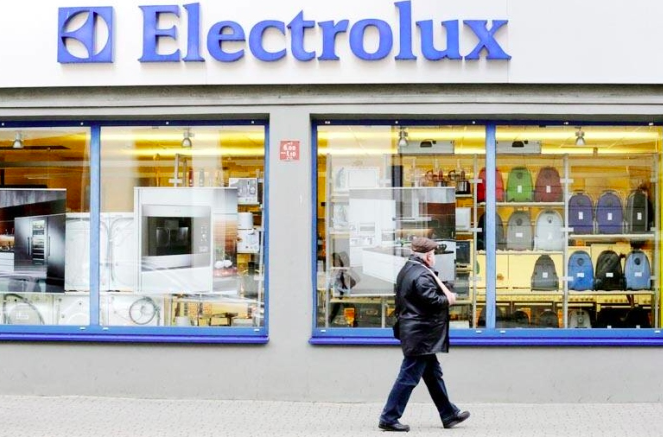 Midea muốn mua Electrolux